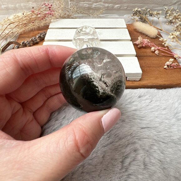 Small Garden Quartz Sphere - Picture 6 of 9